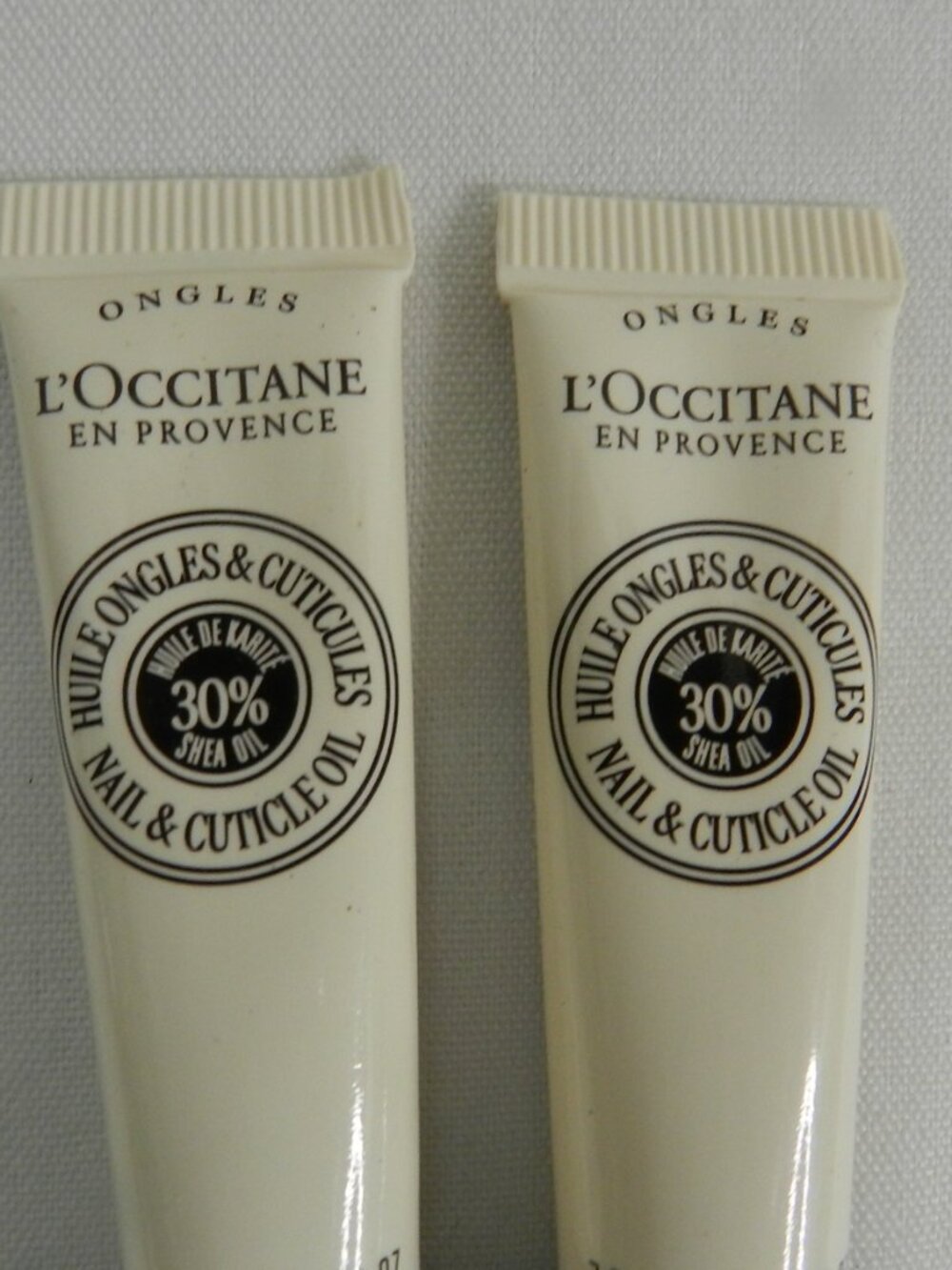 L' Occitane Shea Nail & Cuticle Oil 7.5 ml - 0.25 oz made in France Set 2 NEW - Picture 5 of 7
